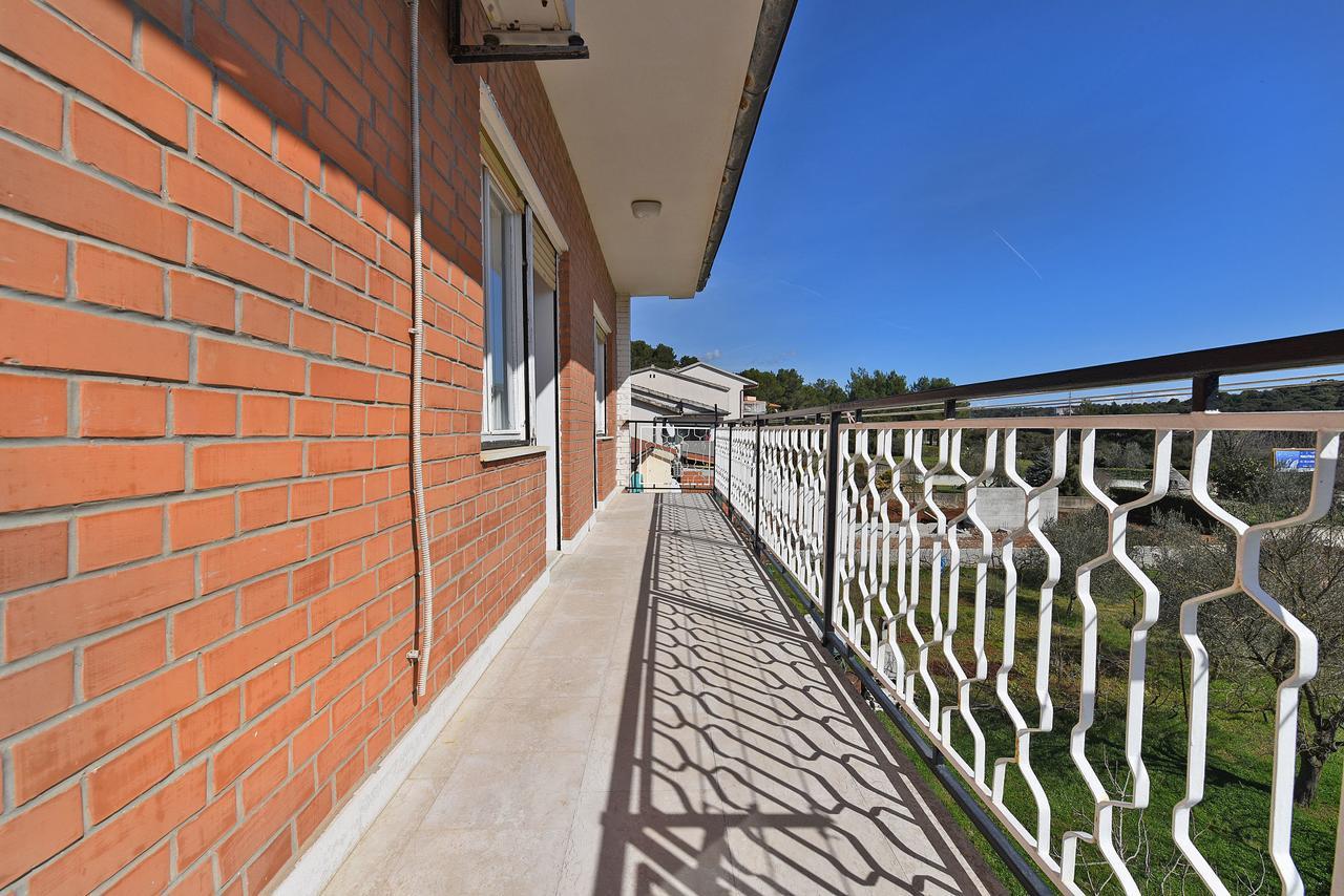 Apartments Josip 74 Pula Exterior foto